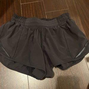 Hottie Hot Lululemon shorts